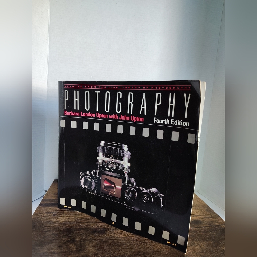 Vintage PHOTOGRAPHY Book By Barbara London Upton & John Upton Photographer